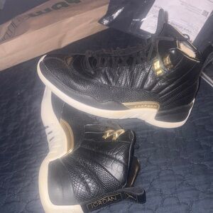 Jordan Premium Black and Gold High-Tops